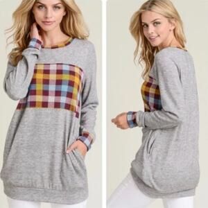 First Love Women's Gray Long Sleeve Plaid Accent Pocketed Sweat Shirt